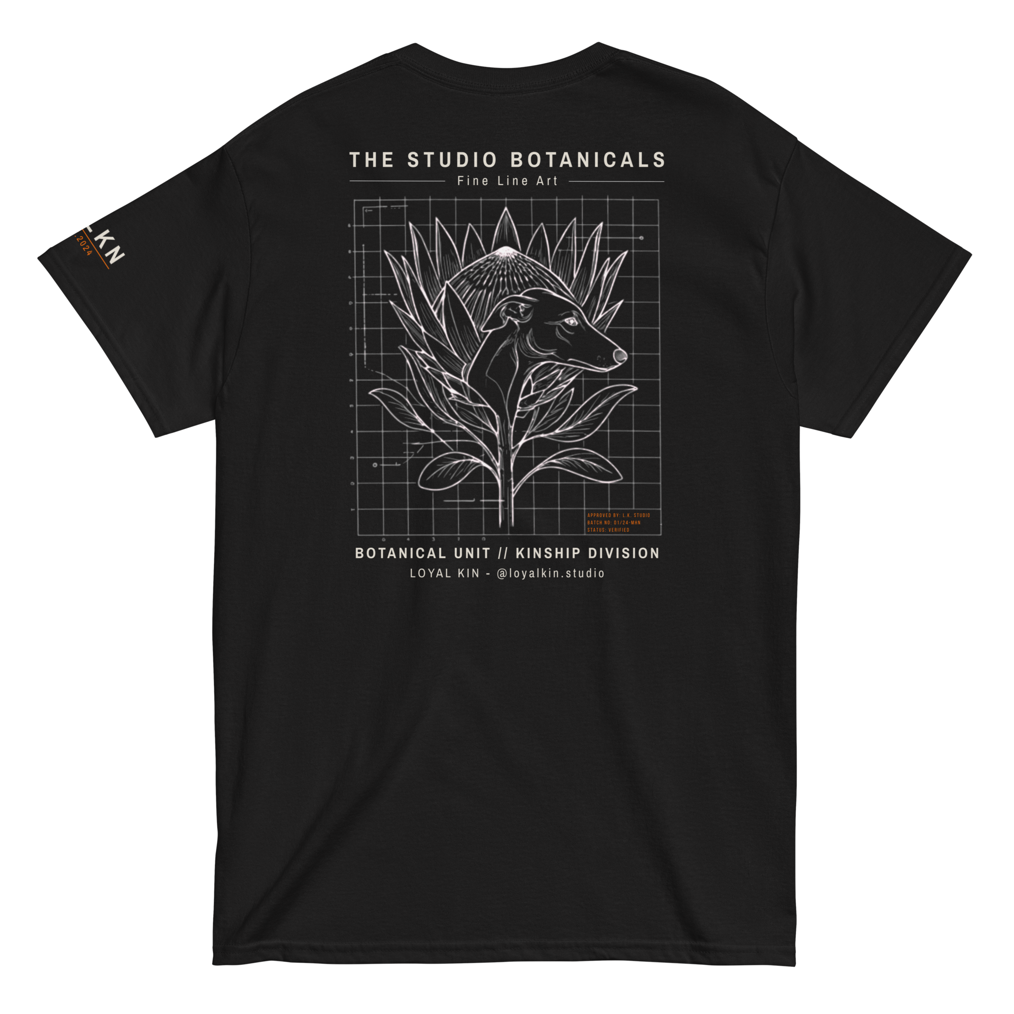 STUDIO BOTANICALS Tee